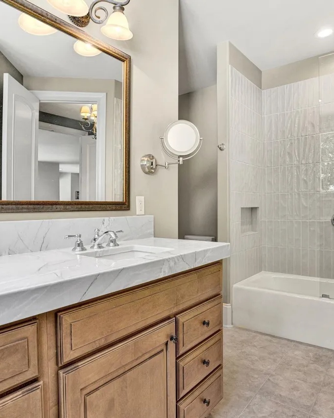 Custom Vanity & Tile Remodel